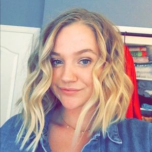 Meet your Posher, Ande